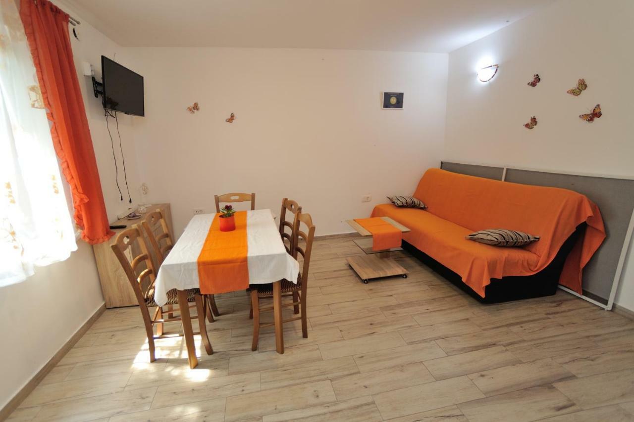 Apartman Svilno Rijeka Bagian luar foto